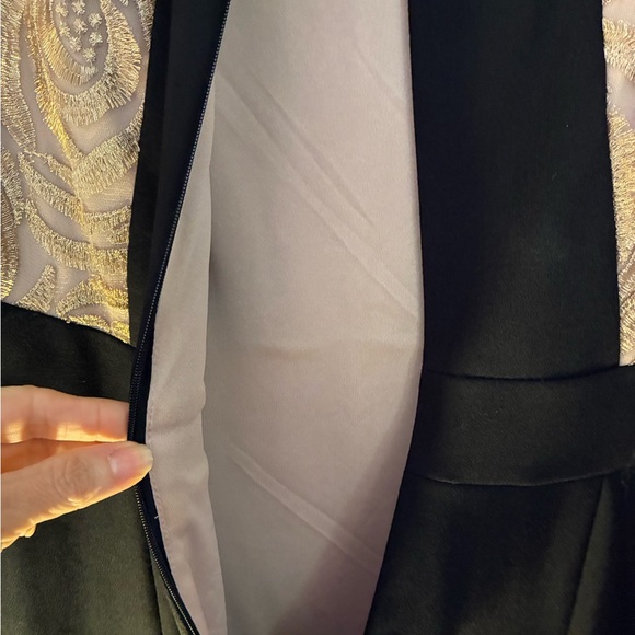 Black Gold Jacquard Sheath Dress Size 4 Cocktail Knee Length - Picture 5 of 7